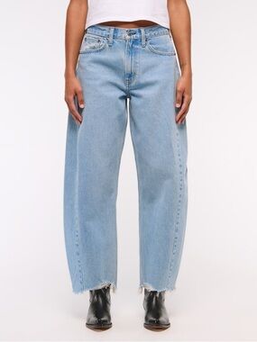 Abercrombie & Fitch Mid Rise Barrel Jean